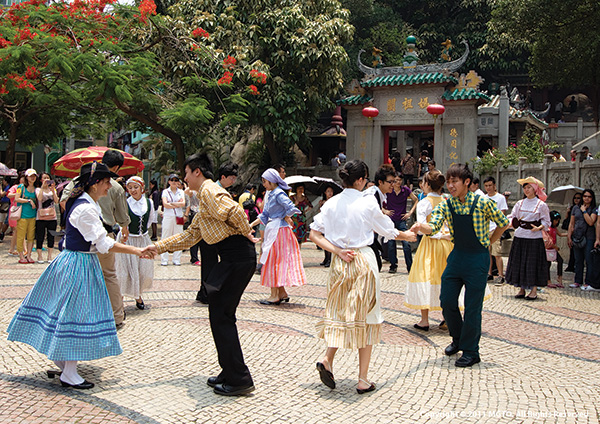 On any given weekend, you’re not far from outdoor entertainment in Macau. 